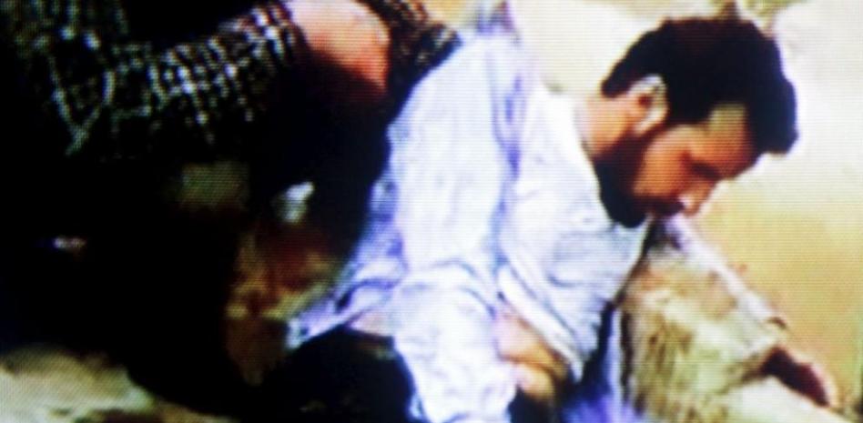 La fuerza aérea libia bombardea a 250 manifestantes en Trípoli