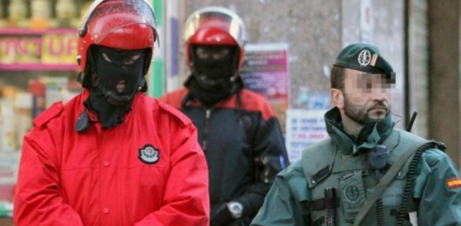 Detenidos cuatro etarras relacionados con el asesinato de Puelles