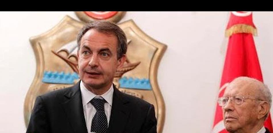 Zapatero apoya el cambio en Túnez y anuncia una operación de traslado de inmigrantes libios