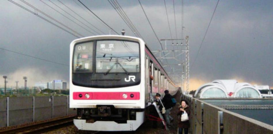 El riesgo de tsunami se extiende por el Pacífico