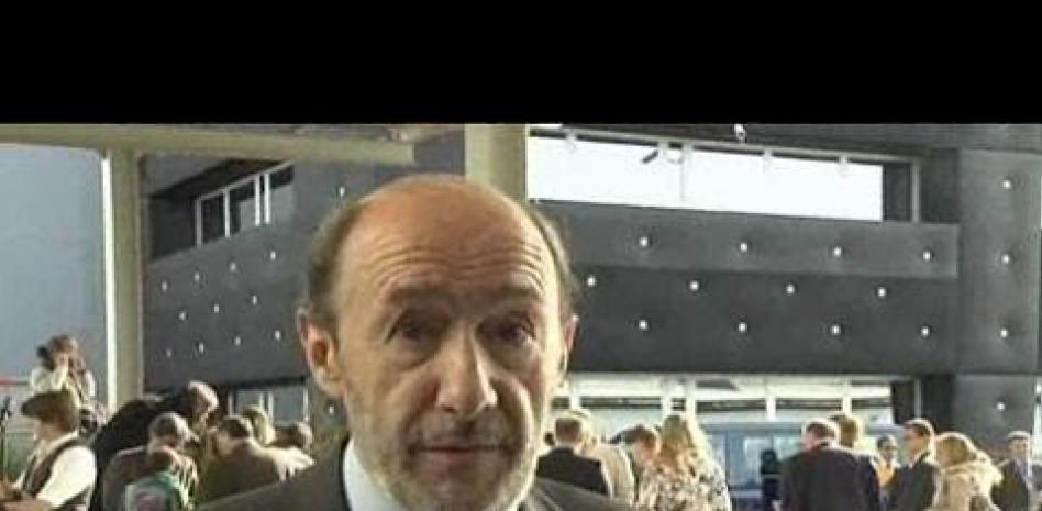 Rubalcaba tilda de "sarcasmo" que Bildu llame "incidente" al intento de asesinar a un gendarme