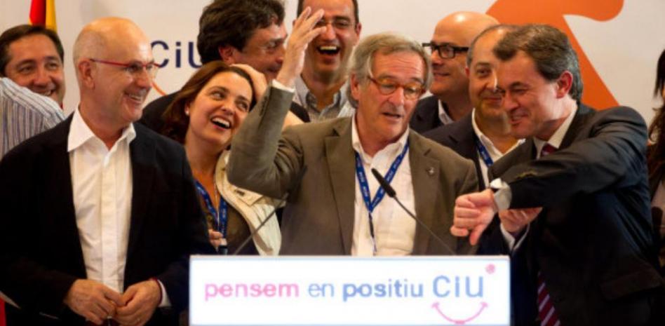 CiU gana en Barcelona por primera vez en democracia