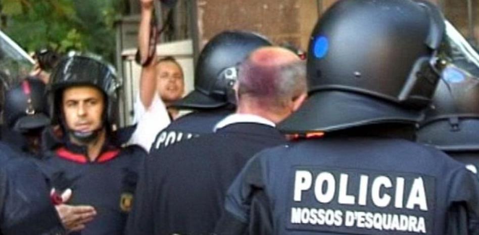 Condena unánime al ataque de los 'indignados' contra los diputados