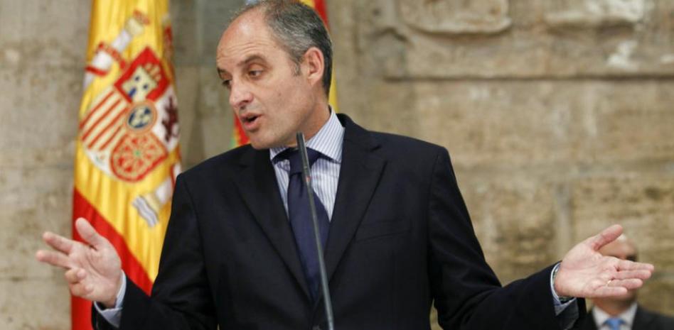 Camps renuncia a la presidencia de la Generalitat valenciana por el caso de los trajes