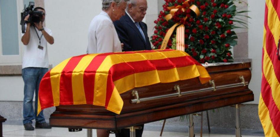 La clase política catalana rinde homenaje a Heribert Barrera