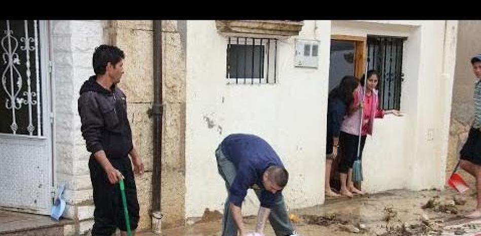 Las fuertes lluvias cortan diversas carreteras y la vía férrea en Terres de l'Ebre