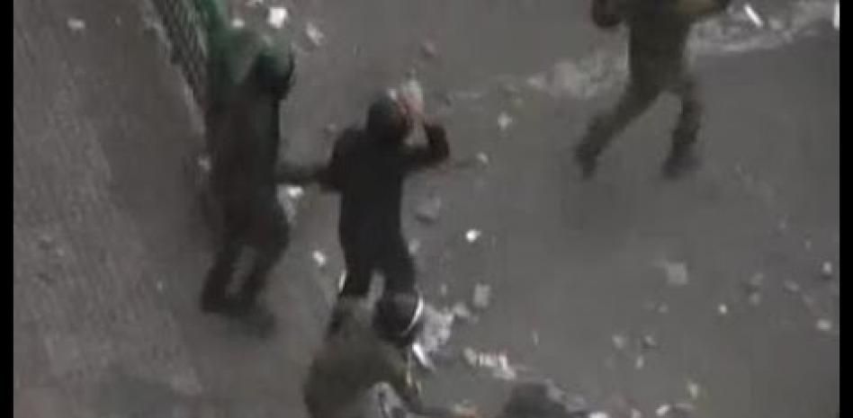 Las violentas protestas continúan en la plaza Tahrir