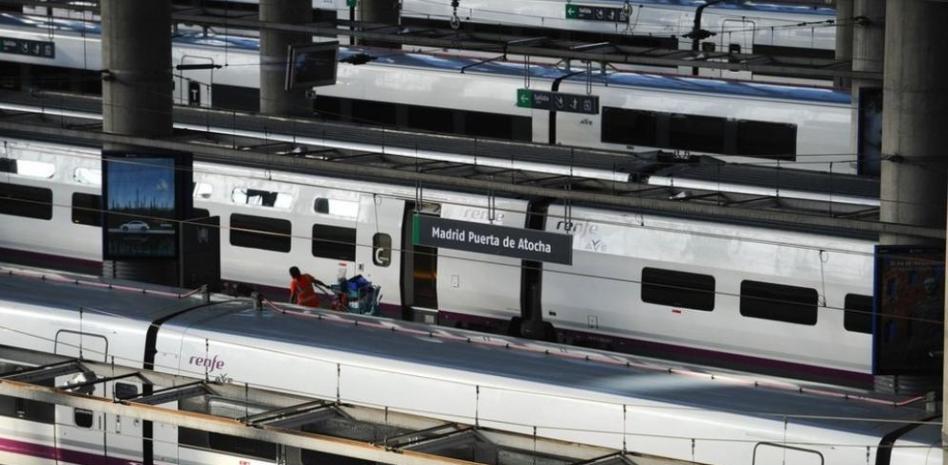 Felip Puig prevé que los actos vandálicos sean "una constante" todo el día