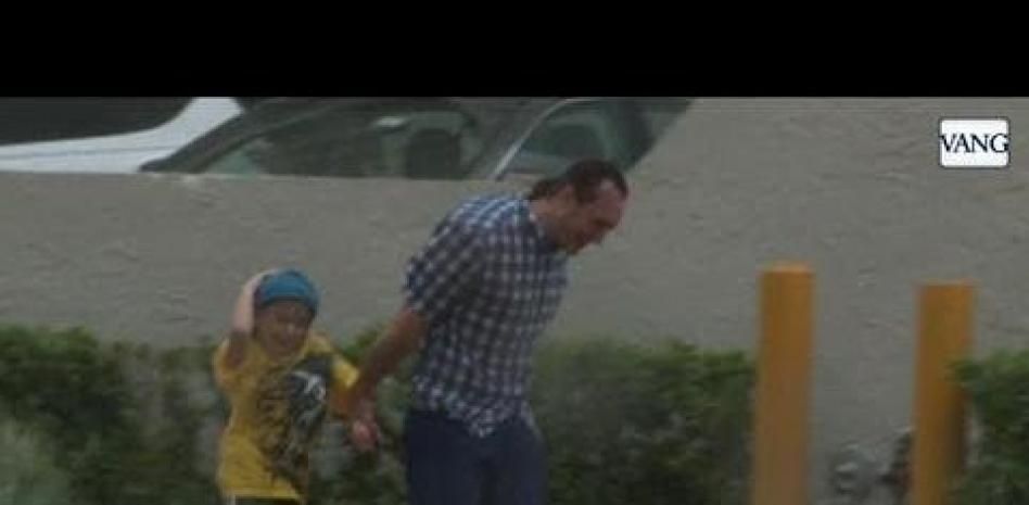 'Isaac' llega a Florida con un fuerte temporal