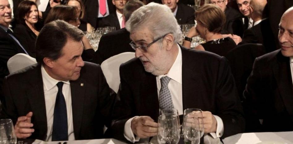 Mas, Lara y Wert cenan cordialmente en la entrega del Premio Planeta