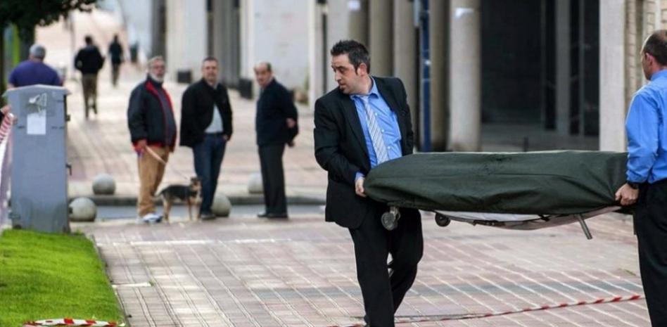 El juez de Barakaldo urge a acometer "cambios legales" para evitar el suicidio por desahucio