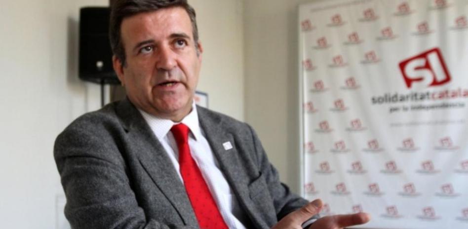 Alfons López Tena: "España es un país que quiero, pero no es el mío"