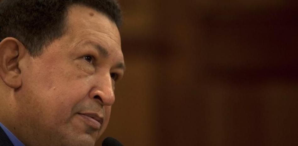 Chávez regresará a Cuba para someterse a una operación "imprescindible"