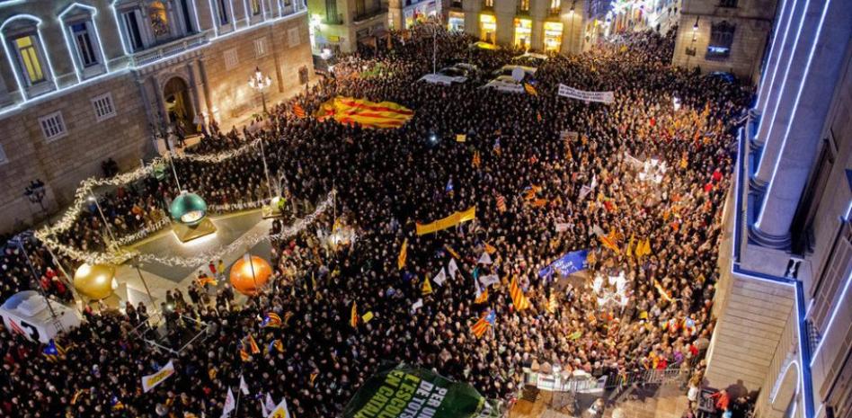 Wert rechaza los "clichés" contra la Lomce y ve cinco farsas en el trato del catalán