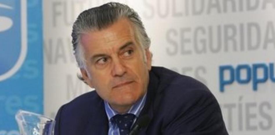 Bárcenas certificó ante notario en diciembre de 2012 que controlaba los donativos en el PP hasta 2009