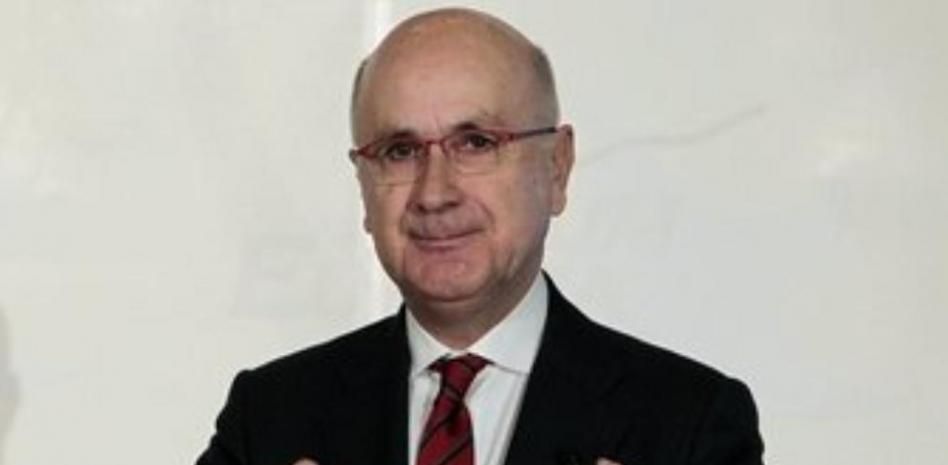 Duran urge a Guindos a fijar criterios para que los jueces puedan parar los desahucios hasta la nueva ley