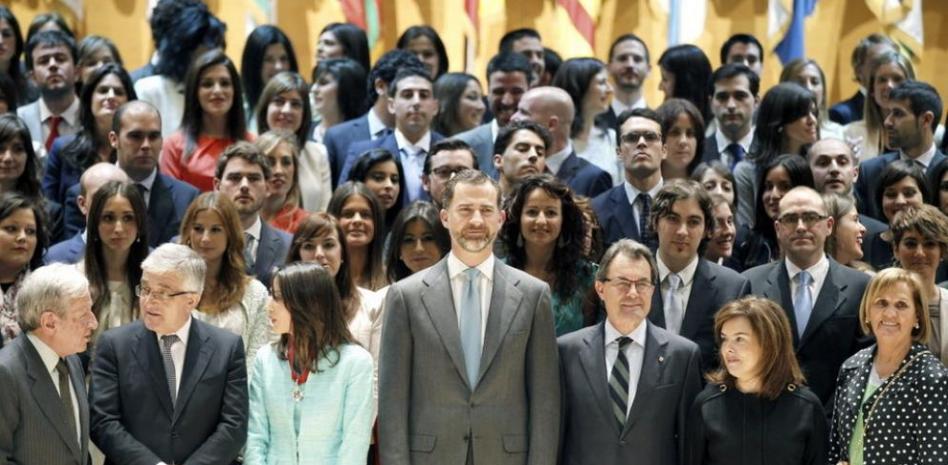 El príncipe Felipe pide prudencia y fortaleza a los nuevos jueces