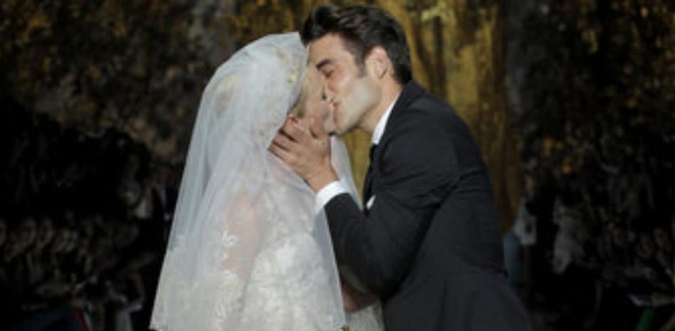 Pronovias deslumbra con su primera colección Atelier