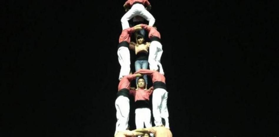 Els Xiquets de Hangzhou busquen el seu primer castell de vuit pisos