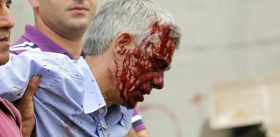 Comienzan las labores de retirada del último vagón y la locomotora del tren