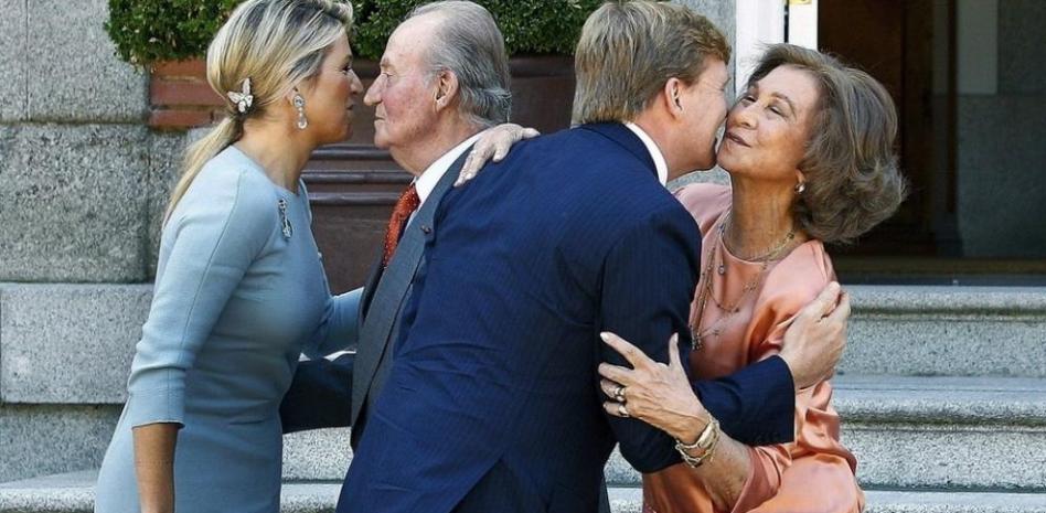 El Rey Juan Carlos se ha sometido a siete operaciones en los últimos tres años
