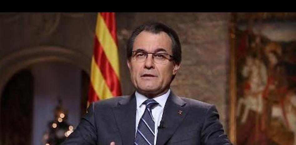 La oposición y otros líderes autonómicos descalifican el discurso de Artur Mas