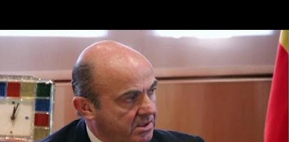 Guindos dice que la creación de empleo en 2014 será superior a la proyectada