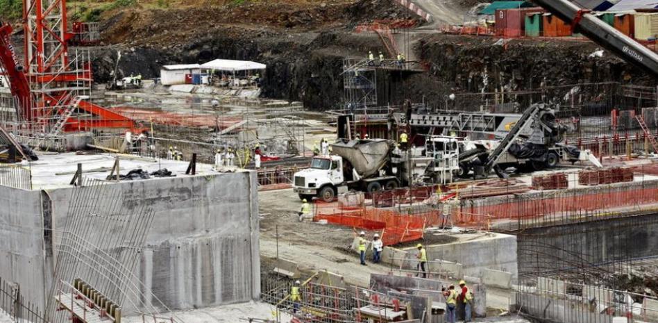 Sacyr suspende las obras de ampliación del Canal de Panamá