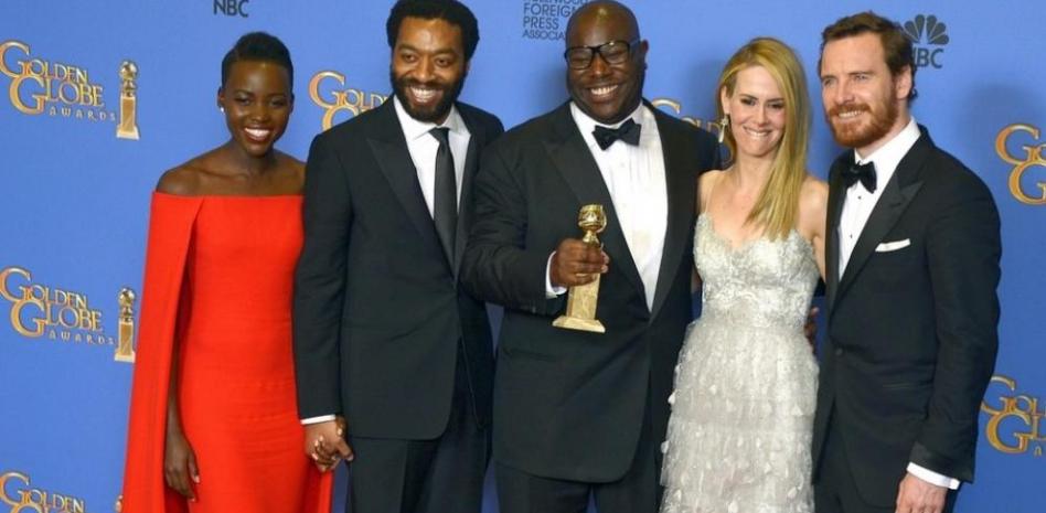 Globos de Oro: 'La gran estafa americana' brilla con tres premios