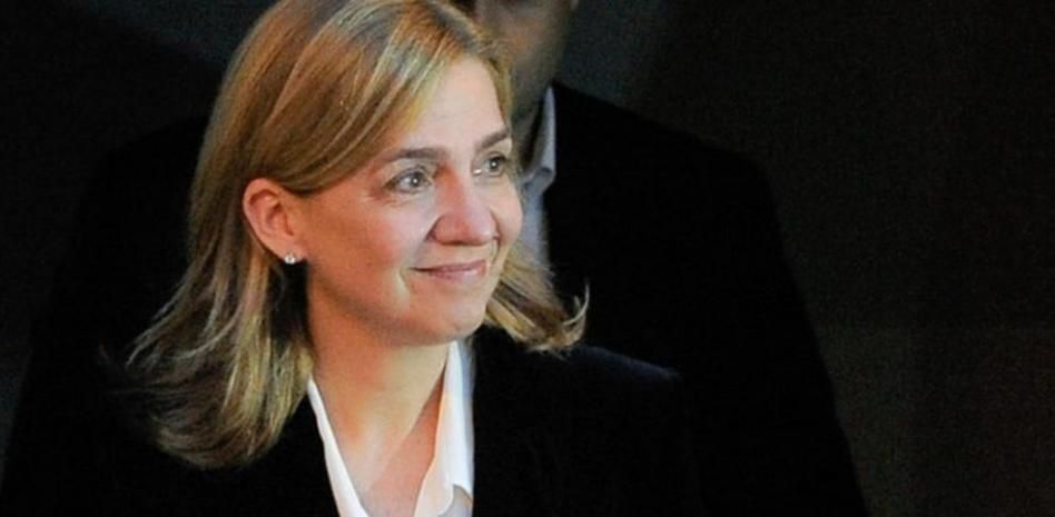 La Infanta basa su defensa en que confió en su marido tras declarar seis horas