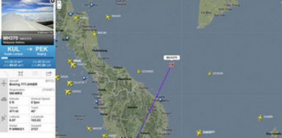 La búsqueda del avión desaparecido se extiende a medio mundo