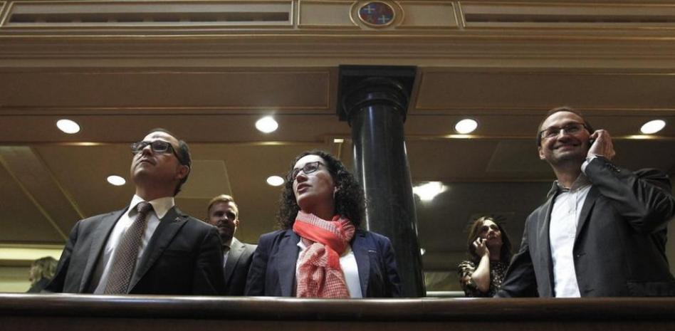 Turull, Rovira y Herrera avisan que el proceso seguirá ante el no a la consulta