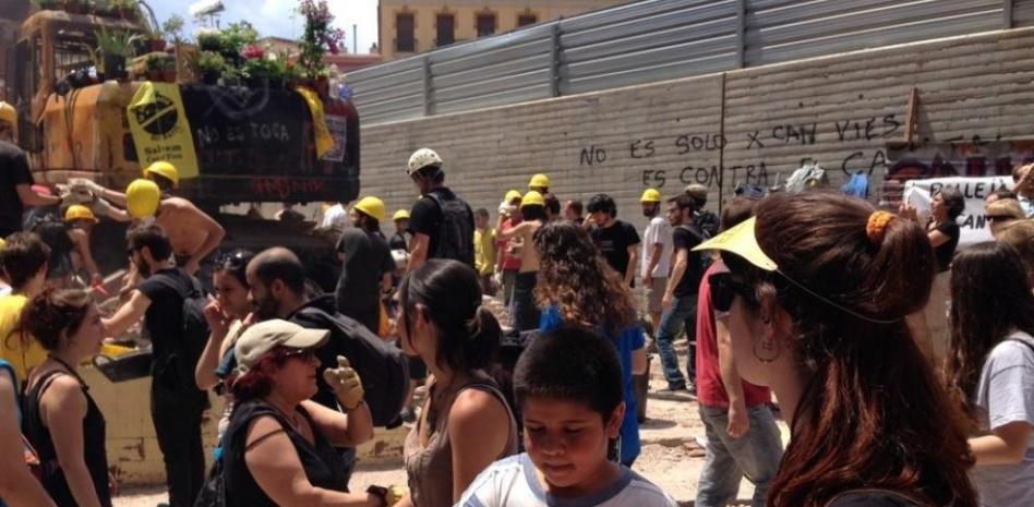 Can Vies pide al Ayuntamiento que les "deje en paz"