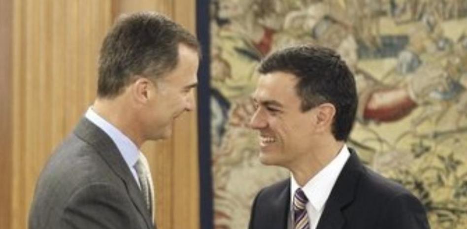 Pedro Sánchez al Rey: "Una agenda intensa, pero merece la pena"