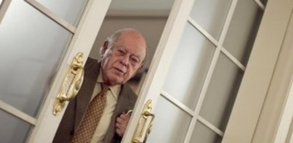 Jordi Pujol renuncia a los cargos políticos y a las atribuciones y honores de expresident