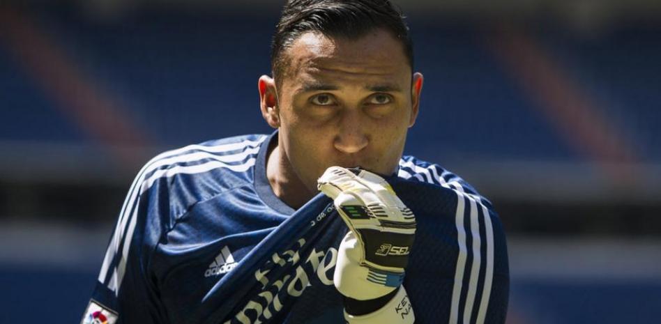 "¡Fuera Iker!", el grito que se impone en el Bernabeu