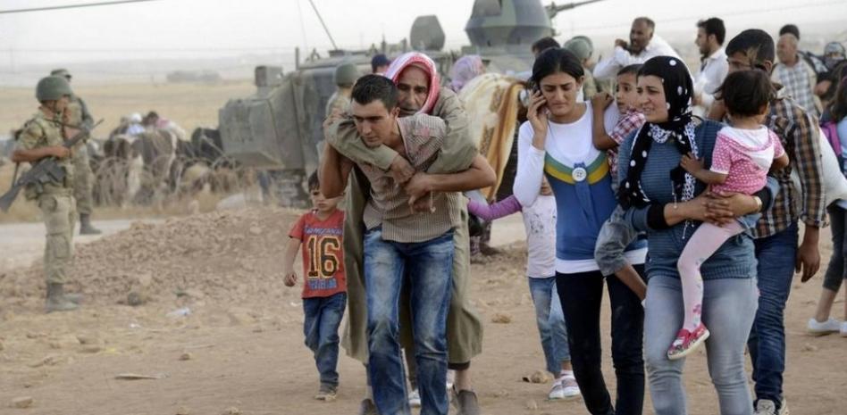 Más de 130.000 kurdos llegan a Turquía en los últimos tres días huyendo del Estado Islámico