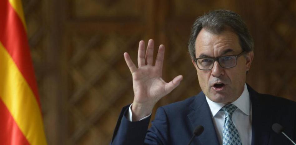 La consulta alternativa la organizará el Govern con "voluntarios, locales, urnas y papeletas"