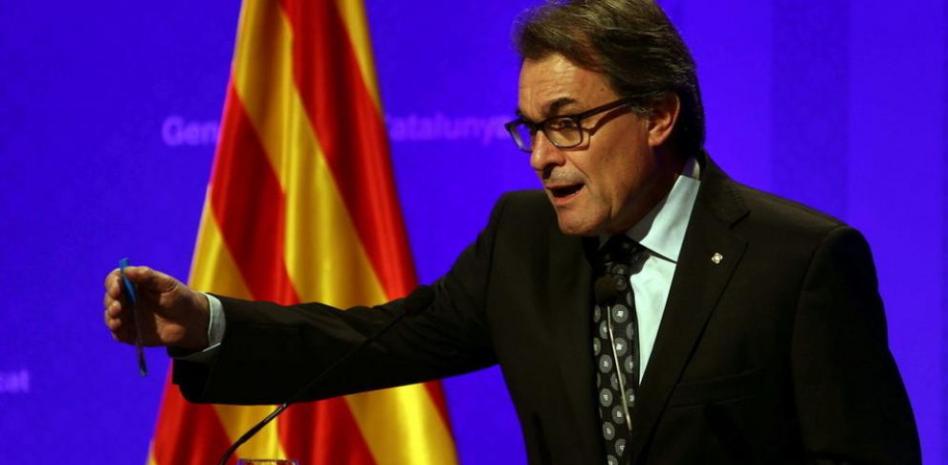 Mas mantiene los preparativos del 9N y estudia acciones legales contra el Gobierno