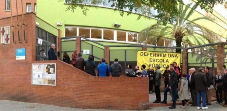 Emoción y civismo en el 9N en Barcelona