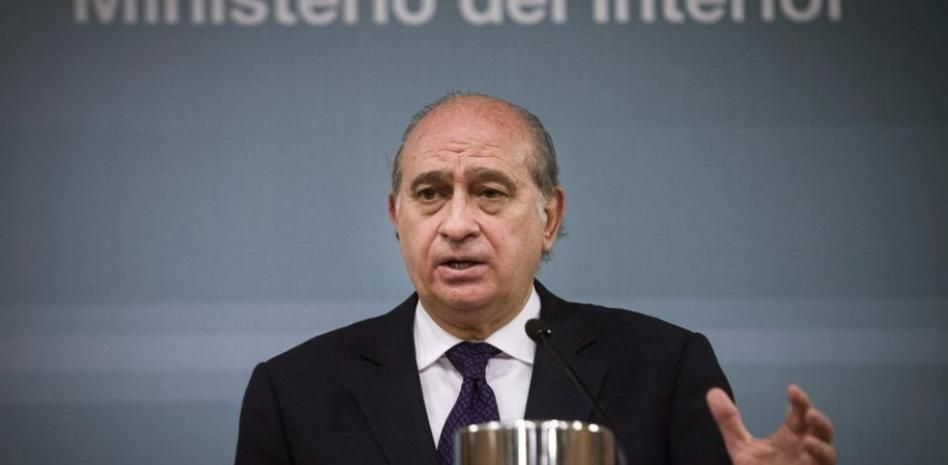 España eleva la alerta antiterrorista tras el atentado de París