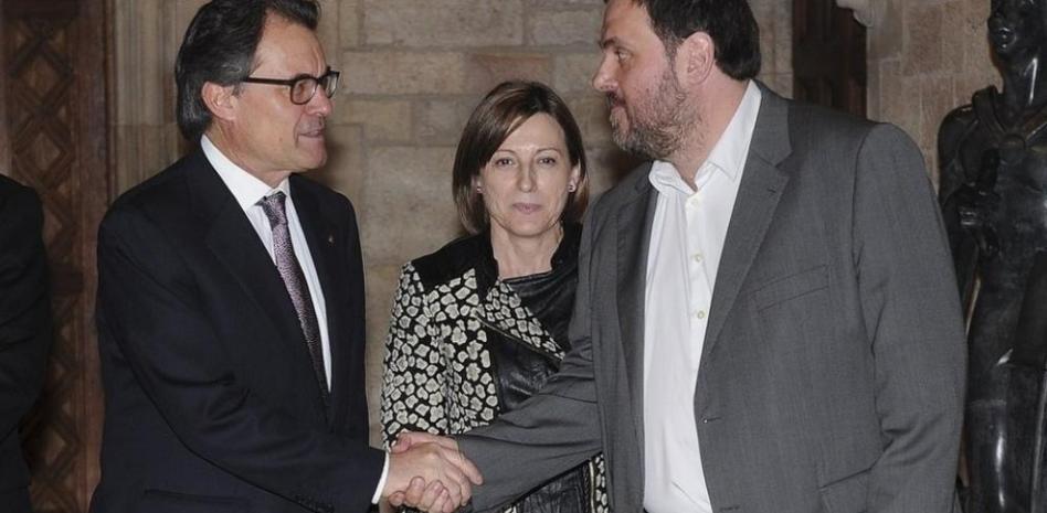 Mas y Junqueras acuerdan que las elecciones catalanas sean el próximo 27 de septiembre