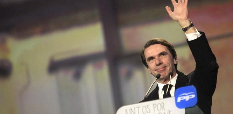 Aznar alecciona a Rajoy sobre cómo enfrentarse a los secesionistas y cómo ganar las elecciones