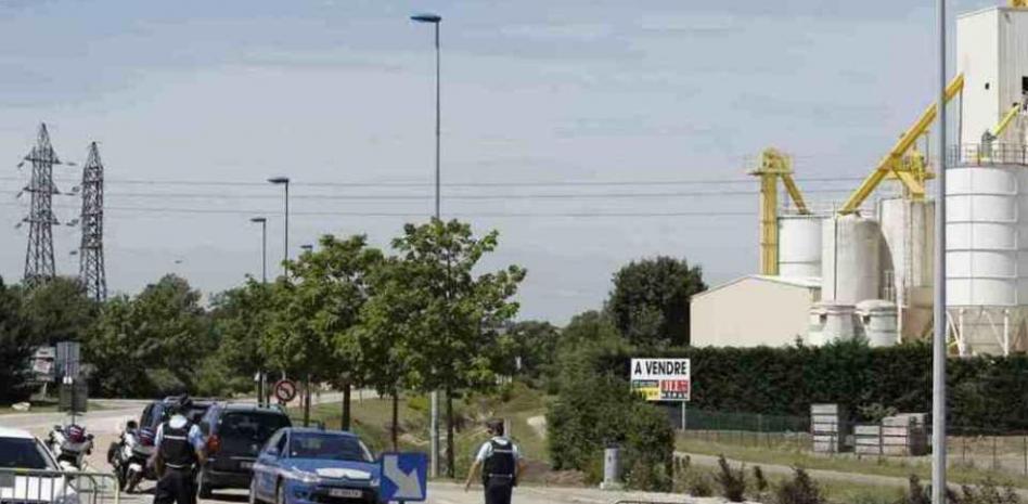 Decapitado un hombre en un presunto atentado islamista en Francia