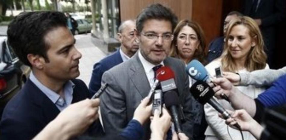Catalá dice que el Gobierno "acudirá a los tribunales" si Barcelona incumple la ley