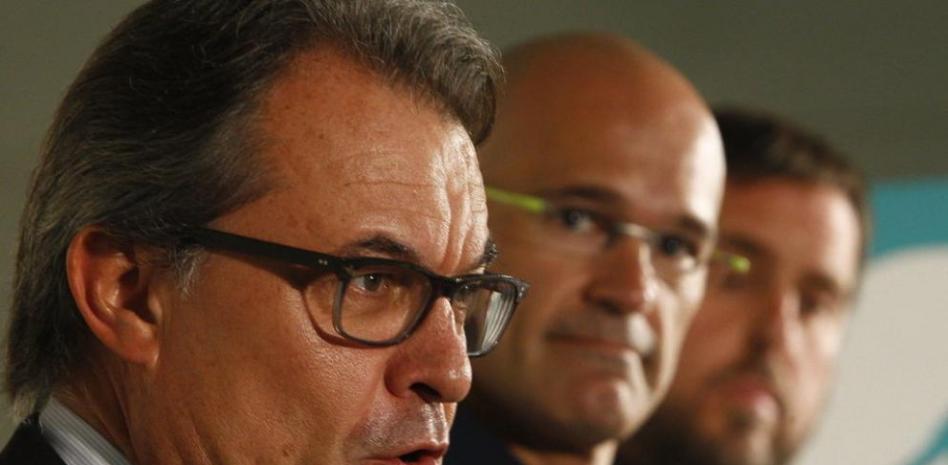 Mas ve "inmoral, indecente e irresponsable" hablar de "corralito"