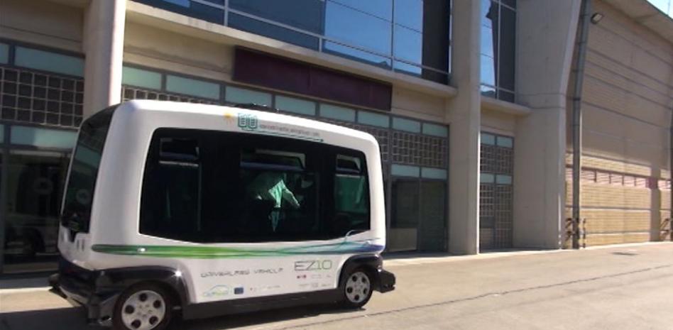 Un bus sin conductor, estrella de la Smart City Expo de Barcelona 