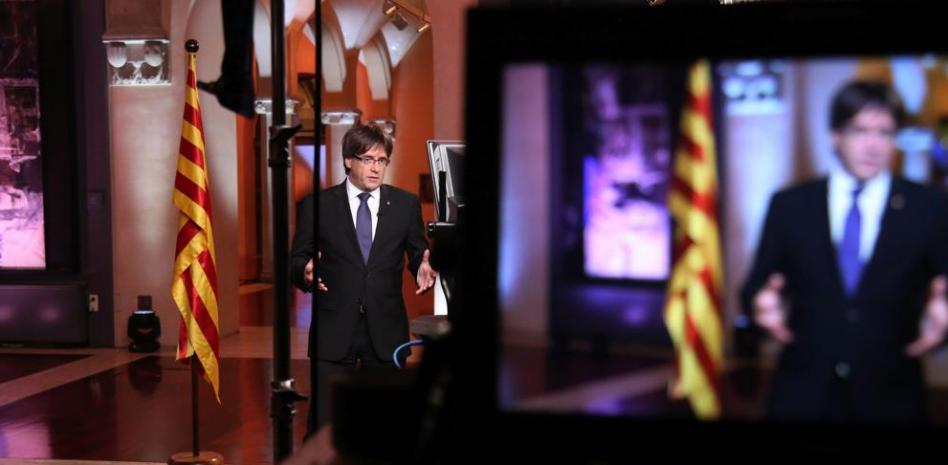 Puigdemont llama a movilizarse para encarar el curso político más decisivo