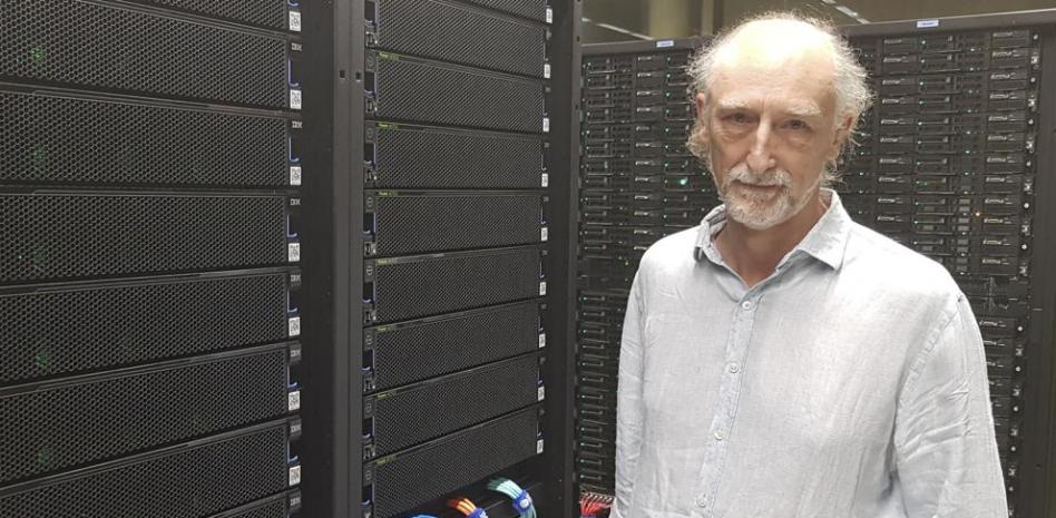 “Los ordenadores son imprescindibles para curar el cáncer”