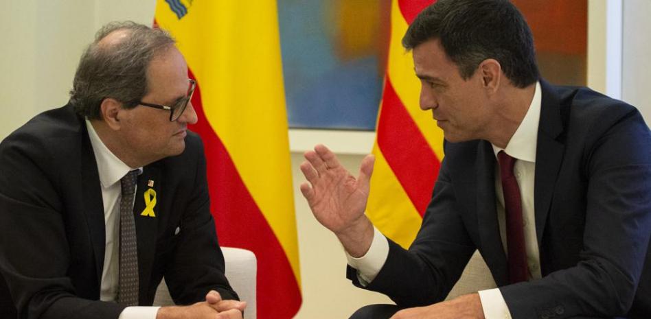 Pedro Sánchez recibe a Quim Torra en La Moncloa